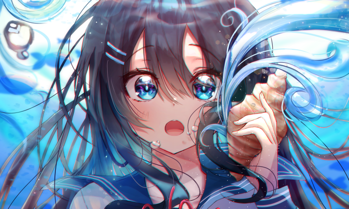 Anime girl with blue eyes and seashell