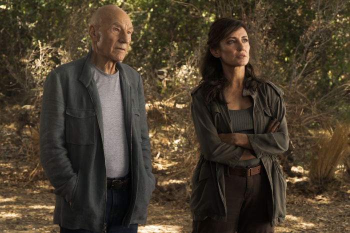 Jean-Luc Picard and Laris from Star Trek: Picard