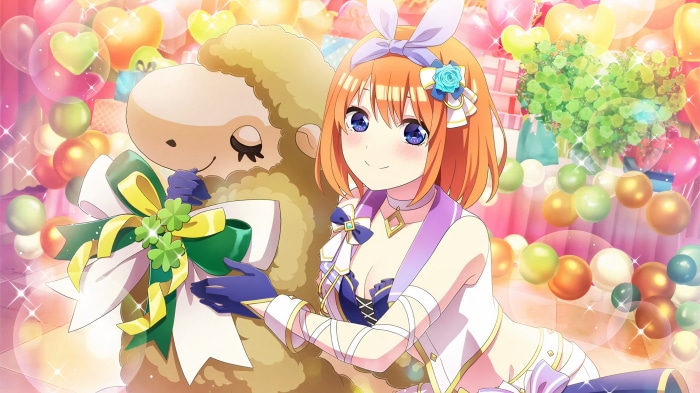 Yotsuba Nakano from The Quintessential Quintuplets with a plush toy