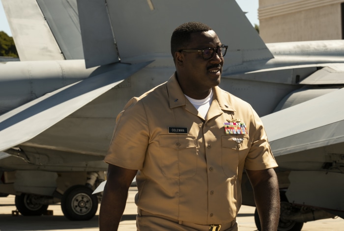 Coleman from Top Gun: Maverick 4K