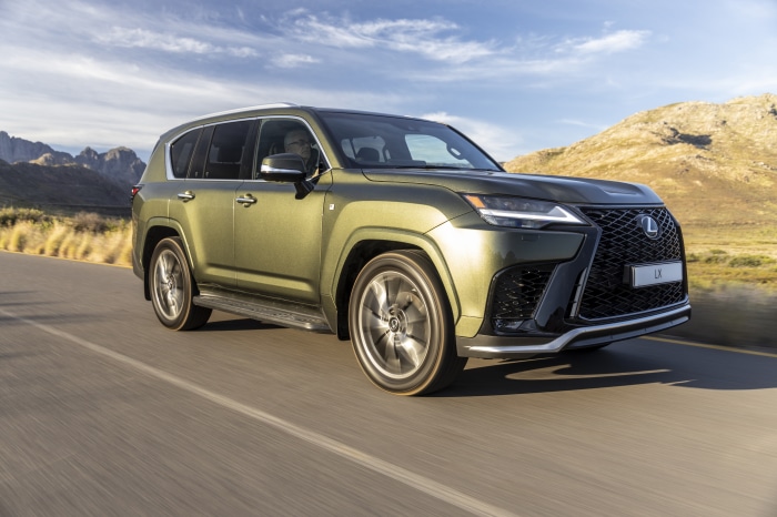 Lexus LX 600