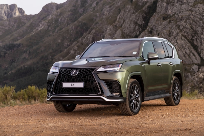 Lexus LX 600