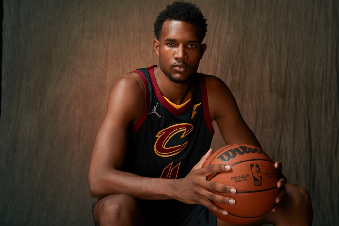 Evan Mobley of the Cleveland Cavaliers