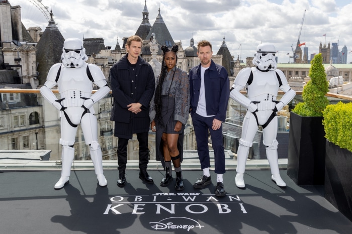 Actors from Obi-Wan Kenobi with Stormtroopers