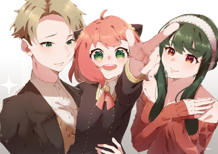 Anya, Yor, and Loid Forger from Spy X Family 4K