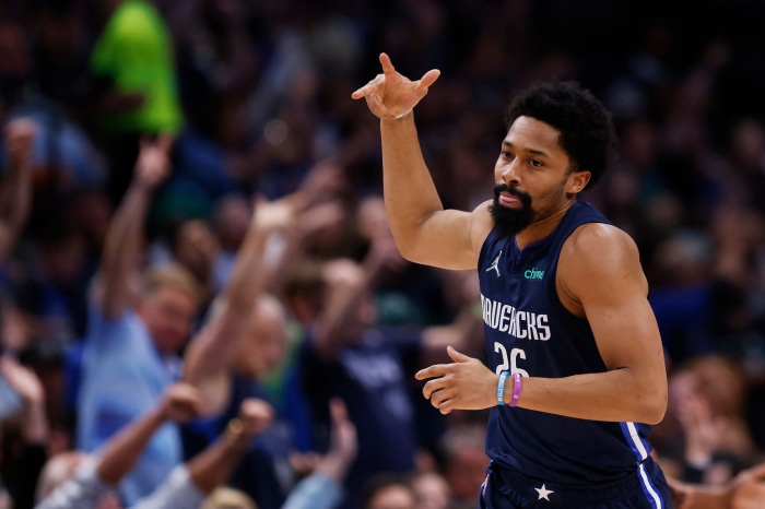 Spencer Dinwiddie of the Dallas Mavericks