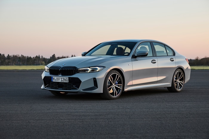 BMW 330i