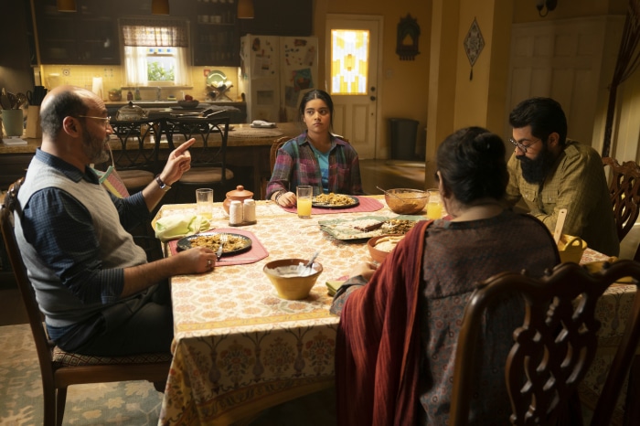 Ms. Marvel 4K: Kamala Khan and family at dinner