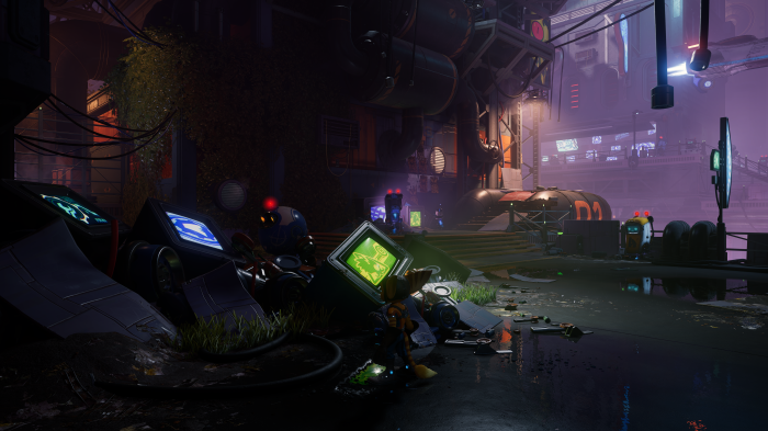 Ratchet & Clank in a dark, futuristic city