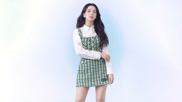 Kim Ji-soo in a green tweed dress and white shirt