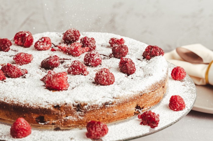 Raspberry cake with powdered sugar