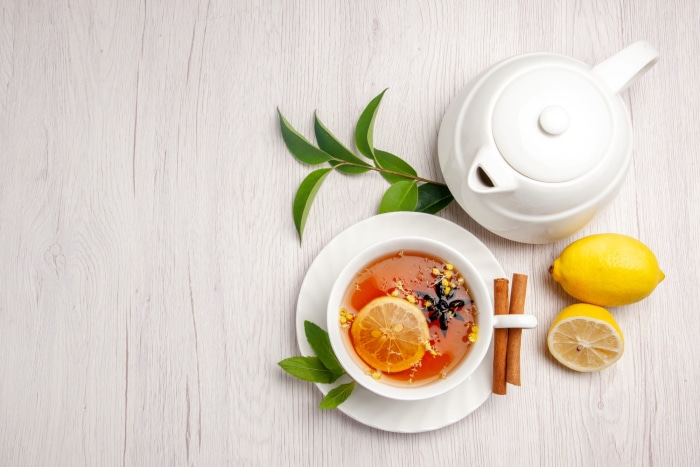 Tea with lemon and cinnamon
