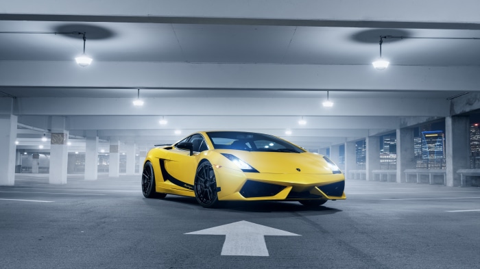 Yellow Lamborghini Gallardo Superleggera 4K