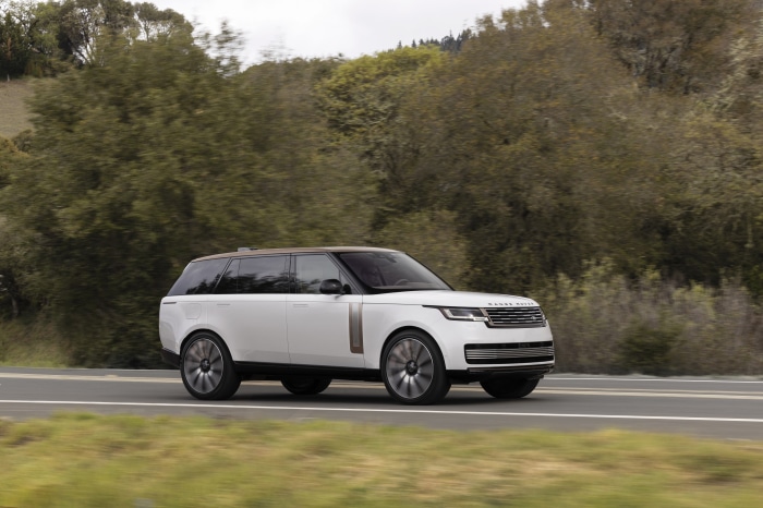 2023 Range Rover SV Serenity P530 LWB driving on road
