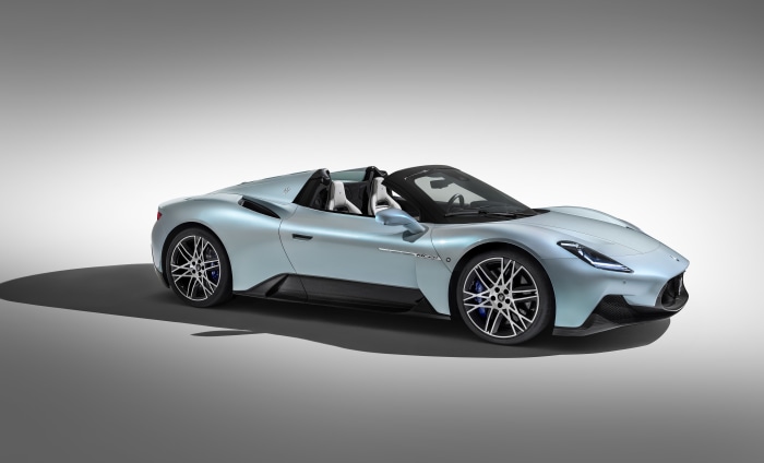 Maserati MC20 Cielo convertible sports car