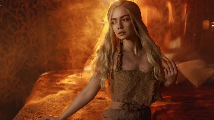 Daenerys Targaryen from Game of Thrones cosplay