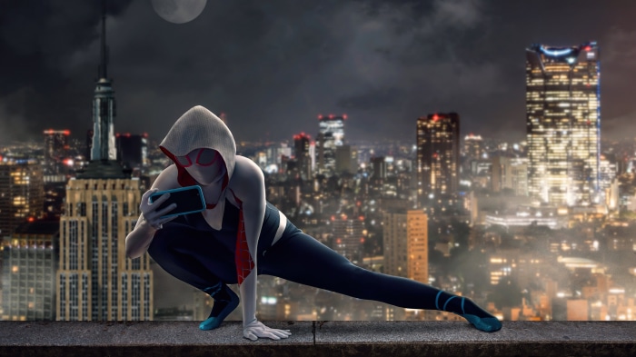 Gwen Stacy from Spider-Man No Way Home on a rooftop