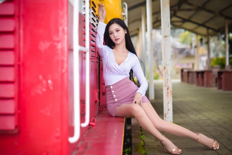 4k Asian Bokeh Brunette Girl Sitting Hands Skirt Legs Stilettos