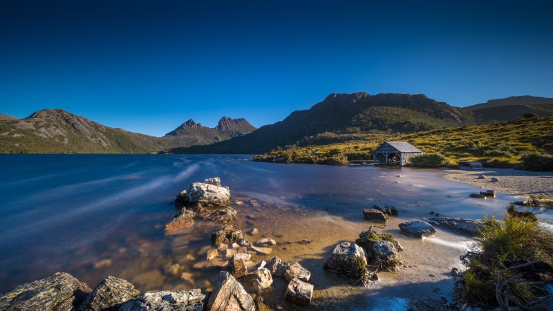 4K Dove Lake Australia Mountains Lake Stones