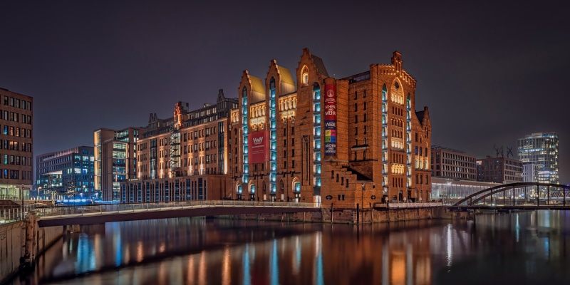 Speicherstadt warehouse district and bridge in Hamburg at night