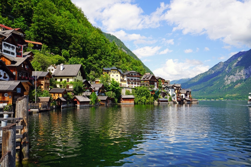 Hallstatt Austria Lake Mountains Houses Alps 4K