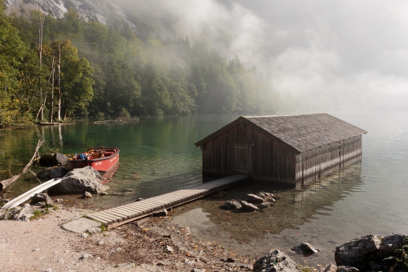 4K Koenigsee Boathouse and Boat in Fog