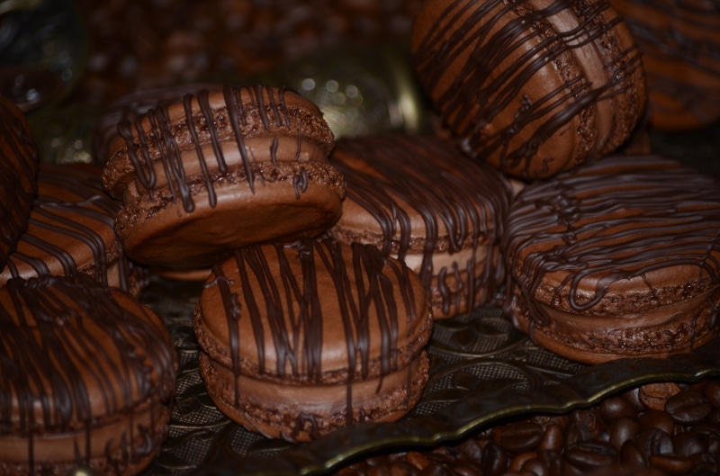 Chocolate Macarons with Chocolate Drizzle