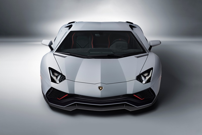 4K Lamborghini Aventador LP 780-4 Ultimae Front View