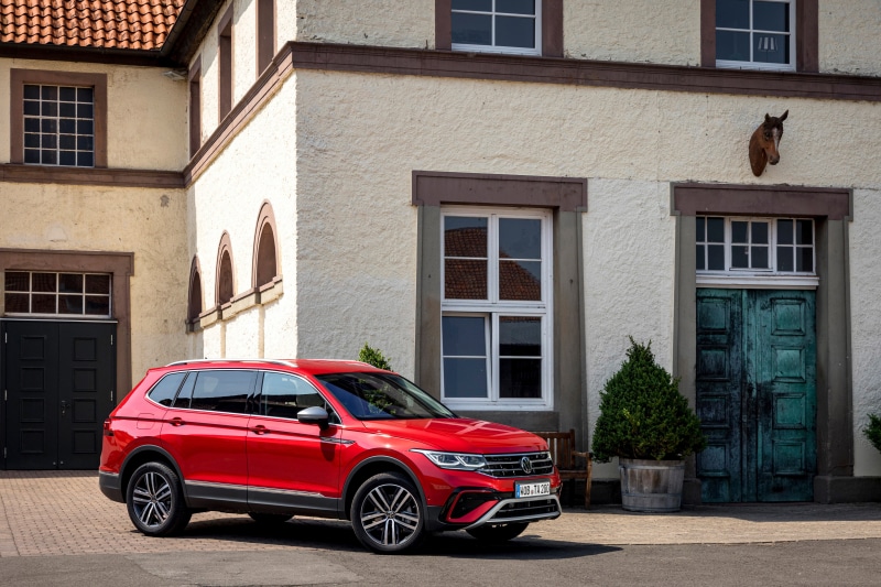 Red 2021 Volkswagen Tiguan Allspace 4MOTION Crossover