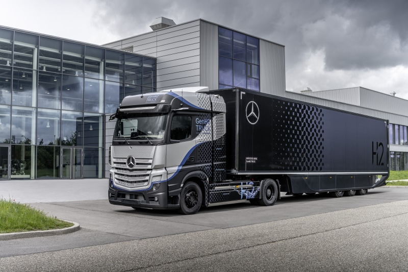 Mercedes-Benz GenH2 Truck