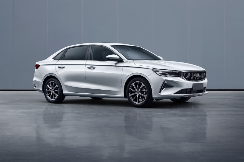 White 2021 Geely Emgrand Metallic Sedan