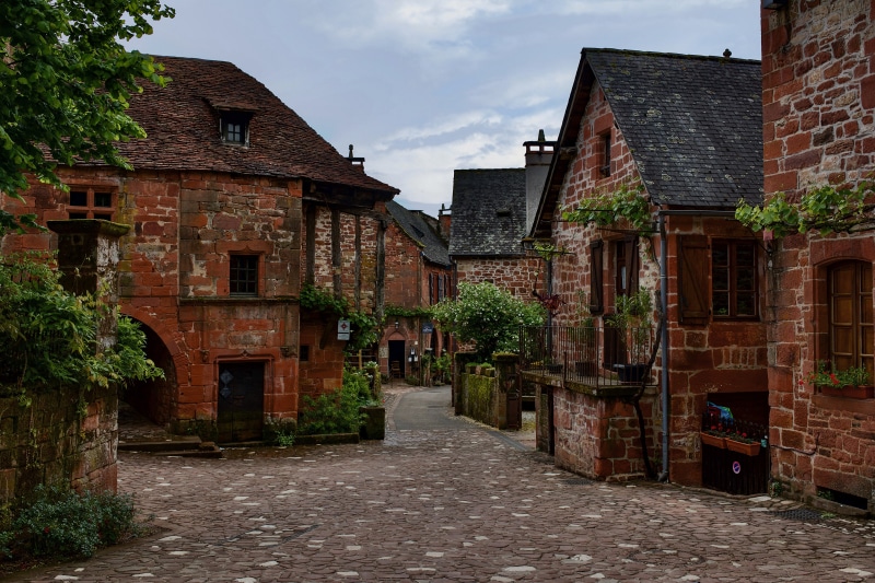 4K Collonges-la-Rouge France Houses Street