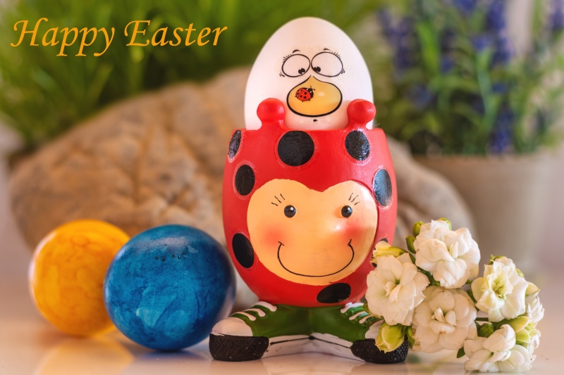 Happy Easter Egg Decoration with Flowers