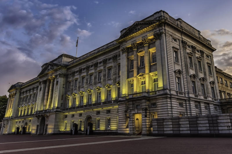 Buckingham Palace at dusk in London