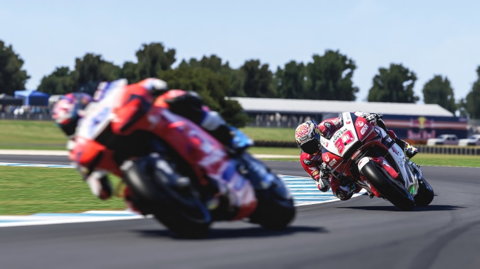 Motorcycle racing in MotoGP 22 4K