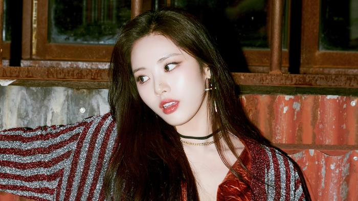 Jiwon from fromis_9