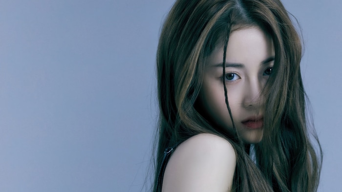 Huh Yunjin from Le Sserafim 4K