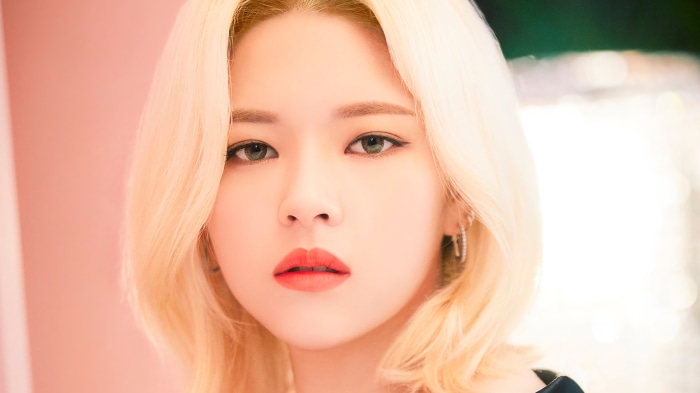 Jeongyeon from Twice 4K