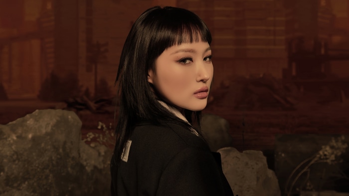 Siyeon from Dreamcatcher in Apocalypse concept 4K
