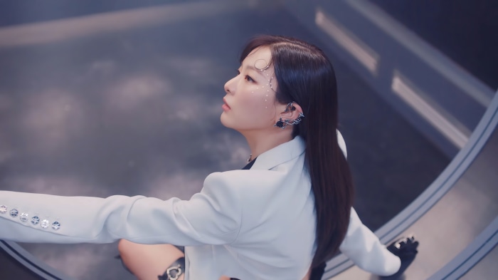 Seulgi from Red Velvet in Wildside 4K