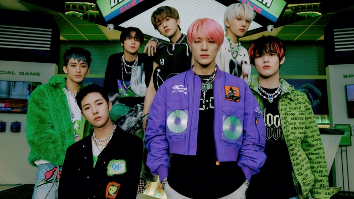 NCT Dream members in Glitch Mode concept