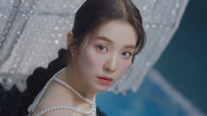 Irene from Red Velvet in Feel My Rhythm MV 4K
