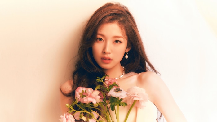Arin from Oh My Girl holding flowers