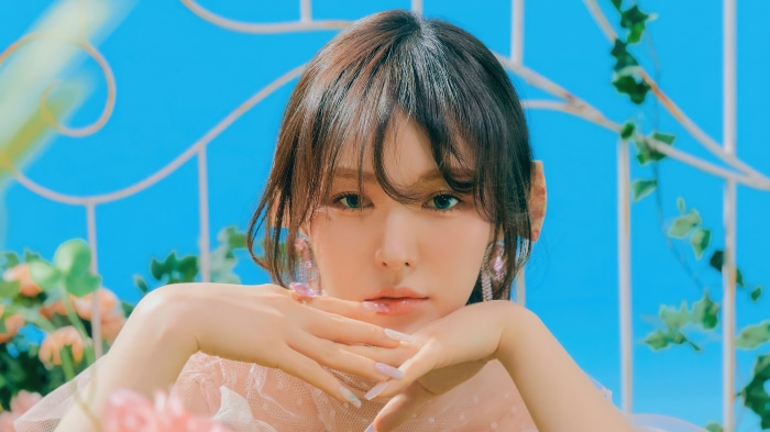 Wendy from Red Velvet in Feel My Rhythm 4K