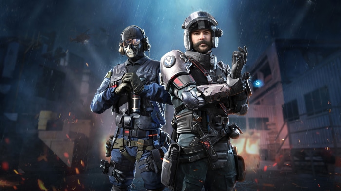 Two soldiers from Call of Duty Mobile in 4K