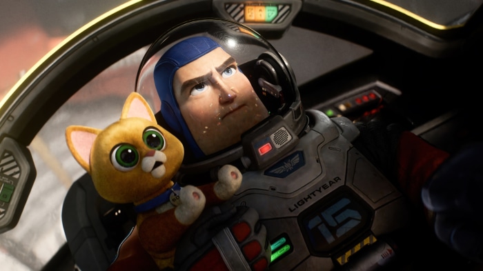 Buzz Lightyear and Sox from Lightyear 4K