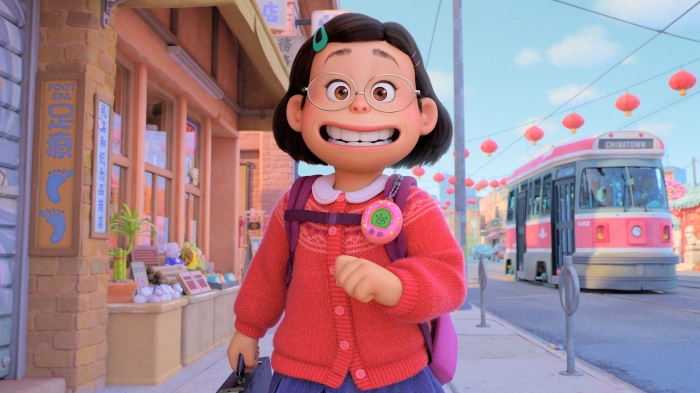 Mei Lee from Turning Red in Chinatown 4K