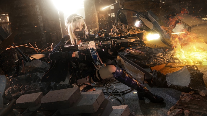 Scylla from Shadow of Deception Cosplay with Sniper Rifle