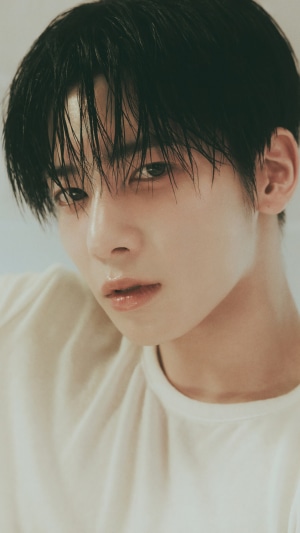 Kang Tae-hyun from TXT