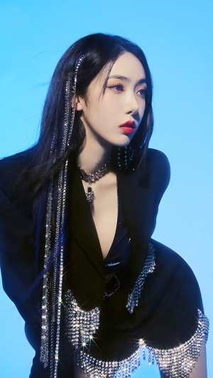 Sinb from VIVIZ Kpop